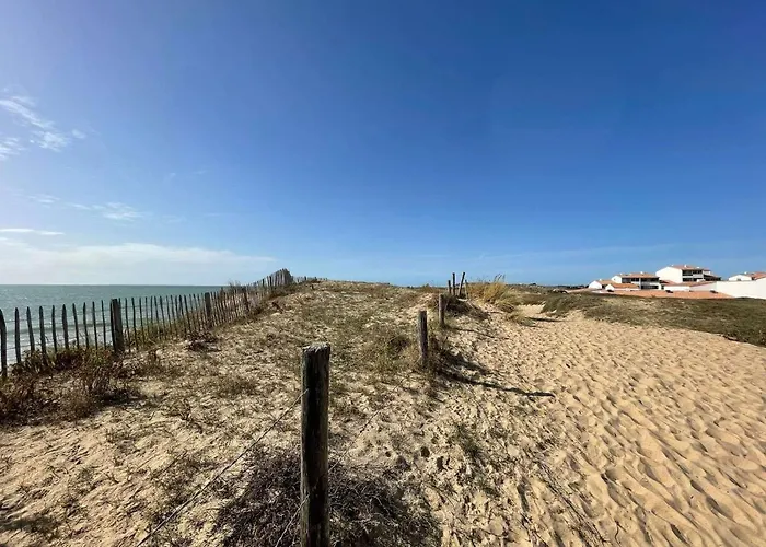 2 Pièces Avec Loggia, à 200m De La Mer, 4 Couchages, Avec Tv Et Lave-linge Séchant - Fr-1-224c-213 Appartement Saint-Hilaire-de-Riez