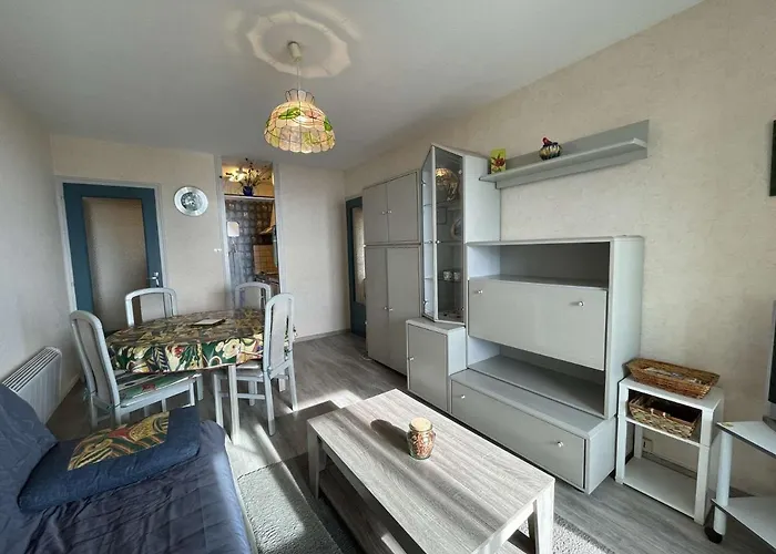 2 Pièces Avec Loggia, à 200m De La Mer, 4 Couchages, Avec Tv Et Lave-linge Séchant - Fr-1-224c-213 Saint-Hilaire-de-Riez